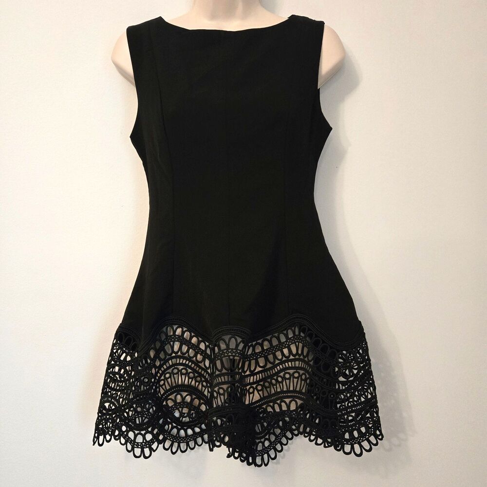 Beulah Black Sleeveless Tunic Top Dress Tailored Seamed Lace Hem Goth Romantic S